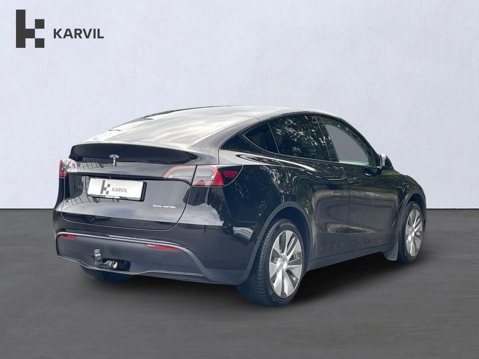 Tesla Model Y Long Range AWD 5d