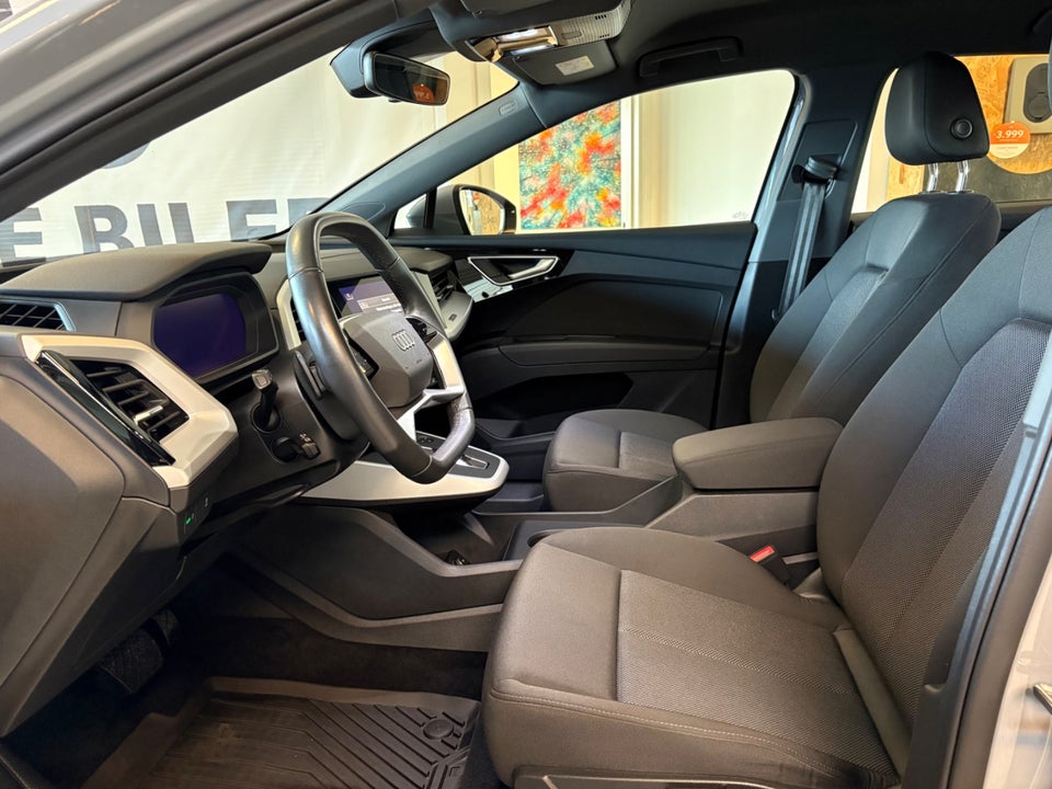 Audi Q4 e-tron 40  5d