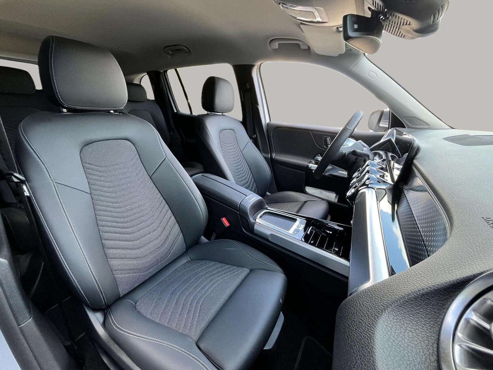 Mercedes EQB250+ Progressive Advance 5d