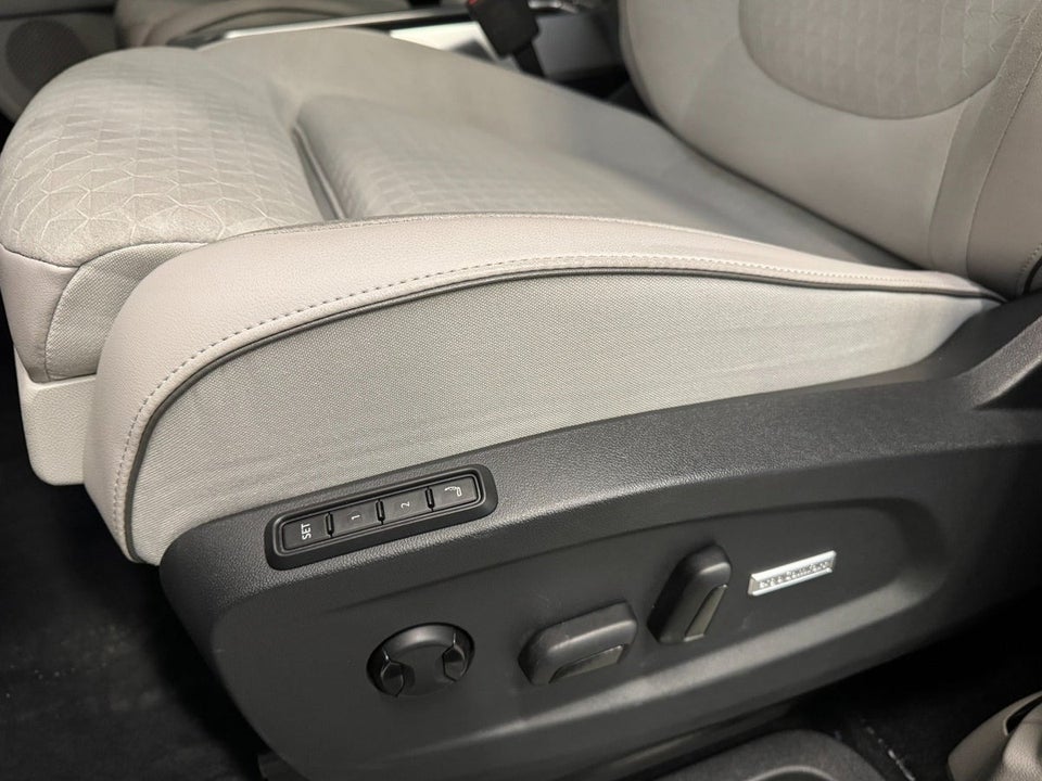 VW ID.Buzz 86 Style+ 7prs LWB 5d