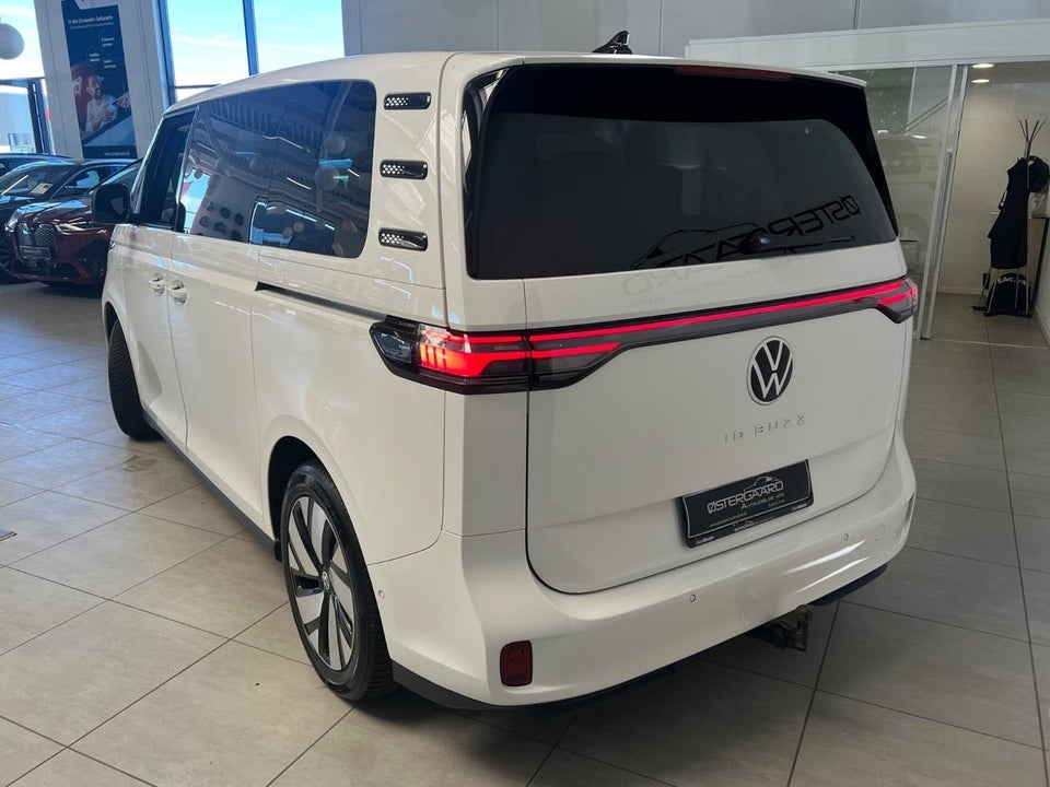 VW ID.Buzz 77 Pro SWB 5d