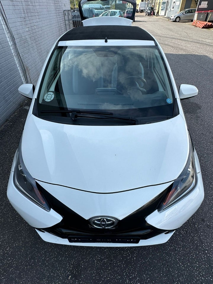 Toyota Aygo 1,0 VVT-i x-sky II 5d