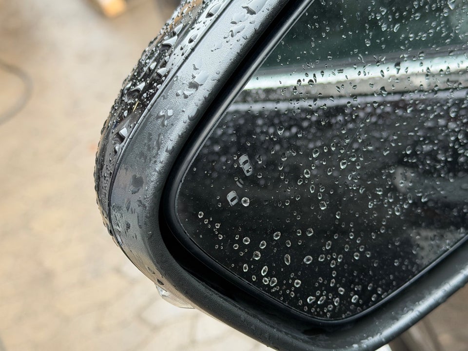 Ford Kuga 2,5 PHEV Titanium CVT 5d