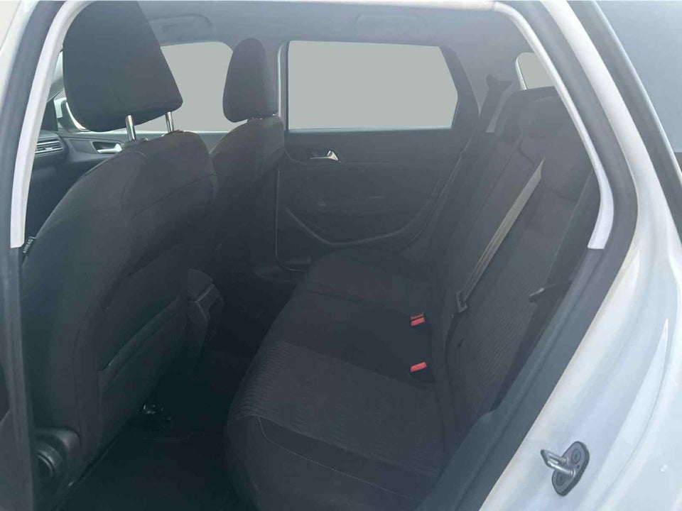 Peugeot 308 1,6 BlueHDi 120 Active SW 5d