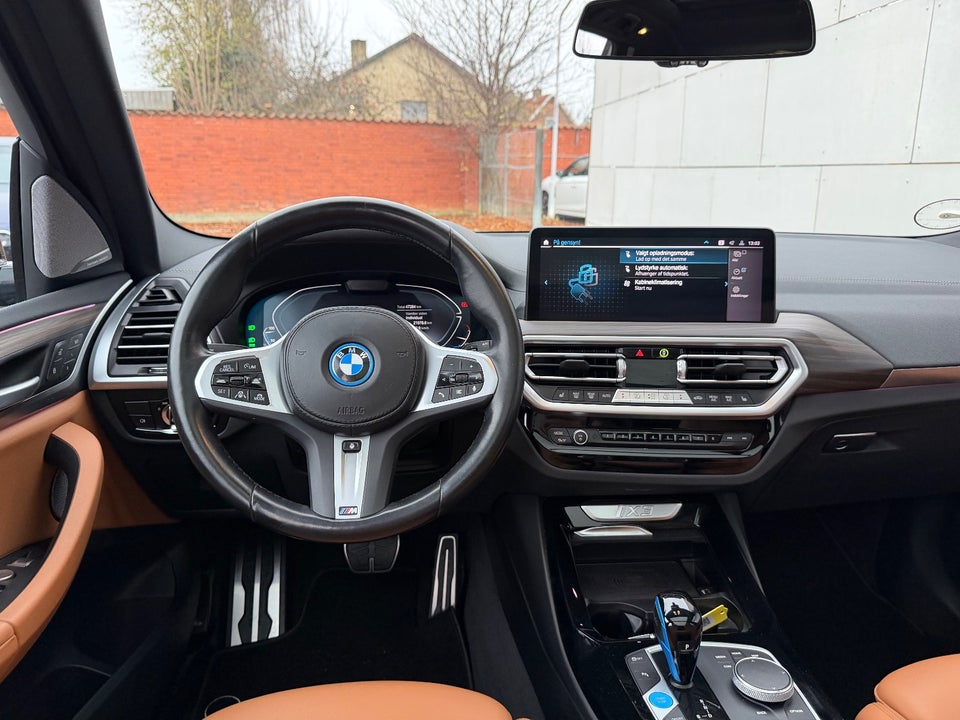 BMW iX3 Charged 5d