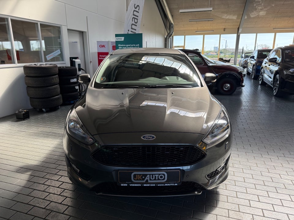 Ford Focus 1,5 EcoBoost ST-Line stc. 5d