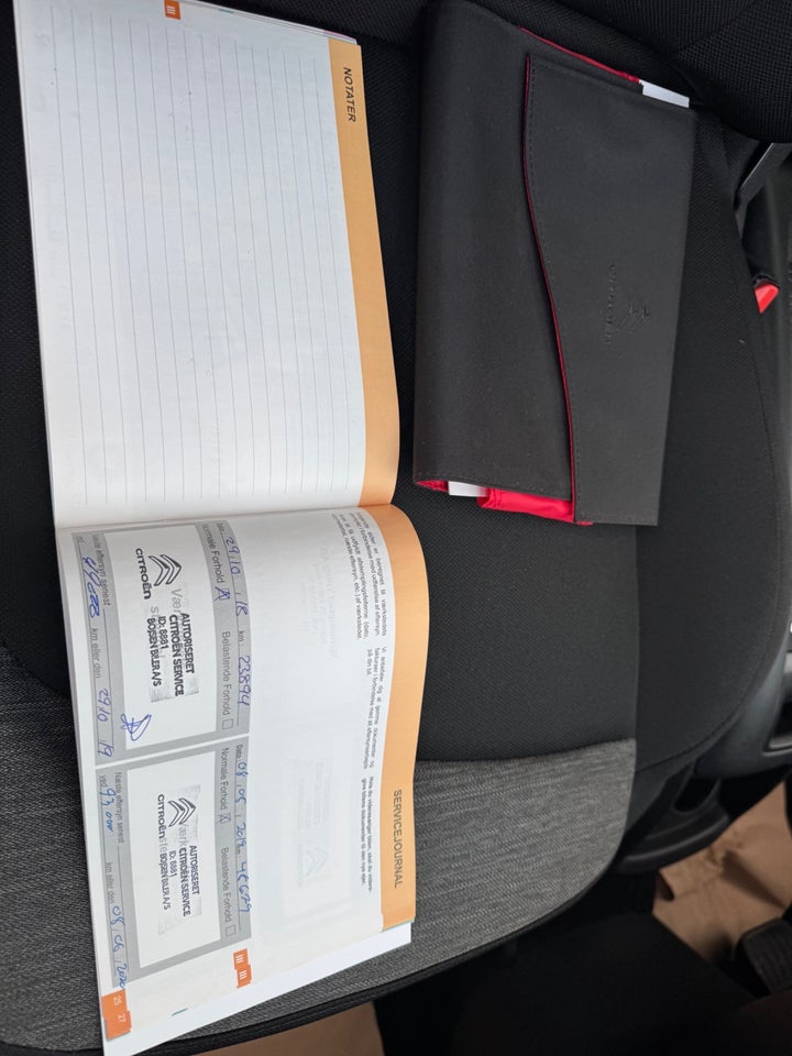 Citroën Grand C4 Picasso 1,6 BlueHDi 120 Intensive+ EAT6 7prs 5d