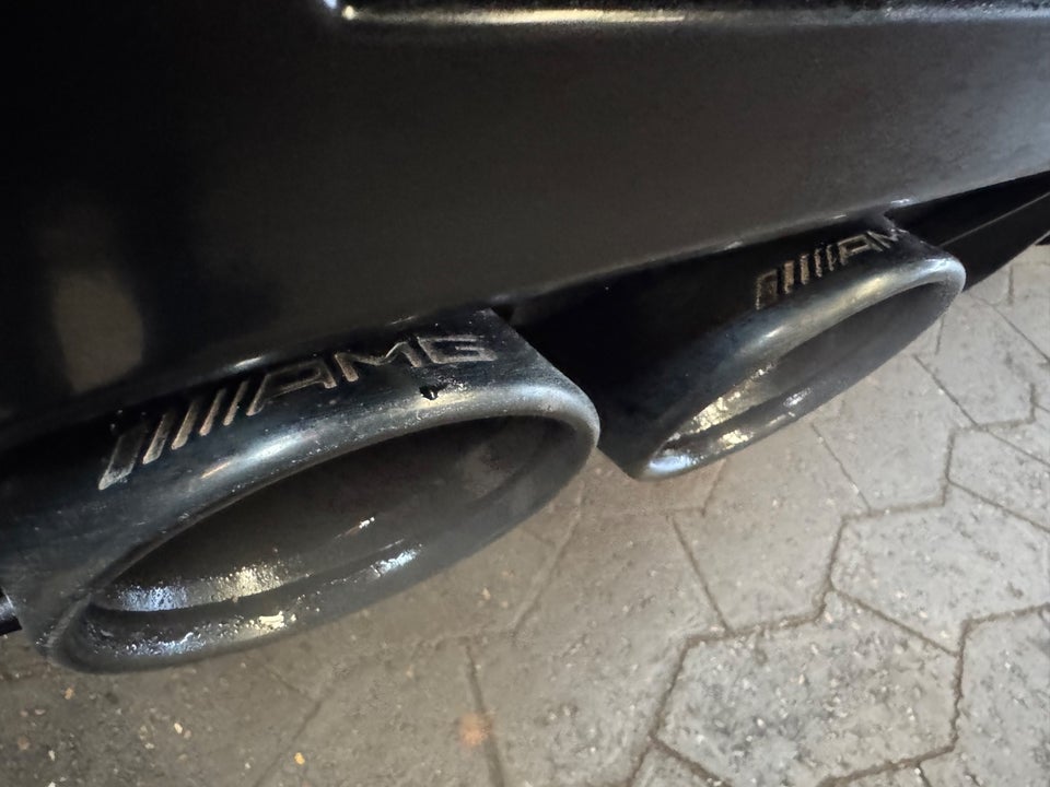 Mercedes C400 3,0 AMG Line stc. aut. 4Matic 5d