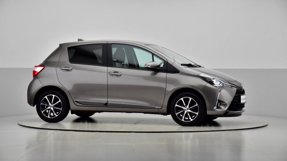 Toyota Yaris 1,5 VVT-iE T2 Limited 5d