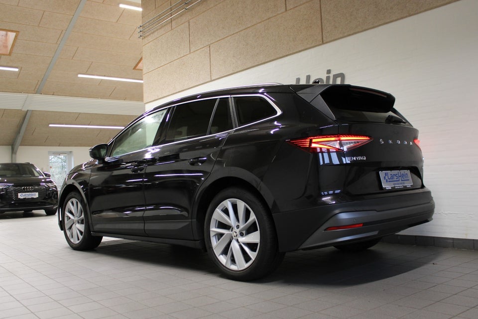 Skoda Enyaq 60 iV Loft 5d