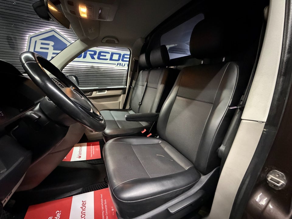 VW Transporter 2,0 TDi 204 Kassevogn DSG lang