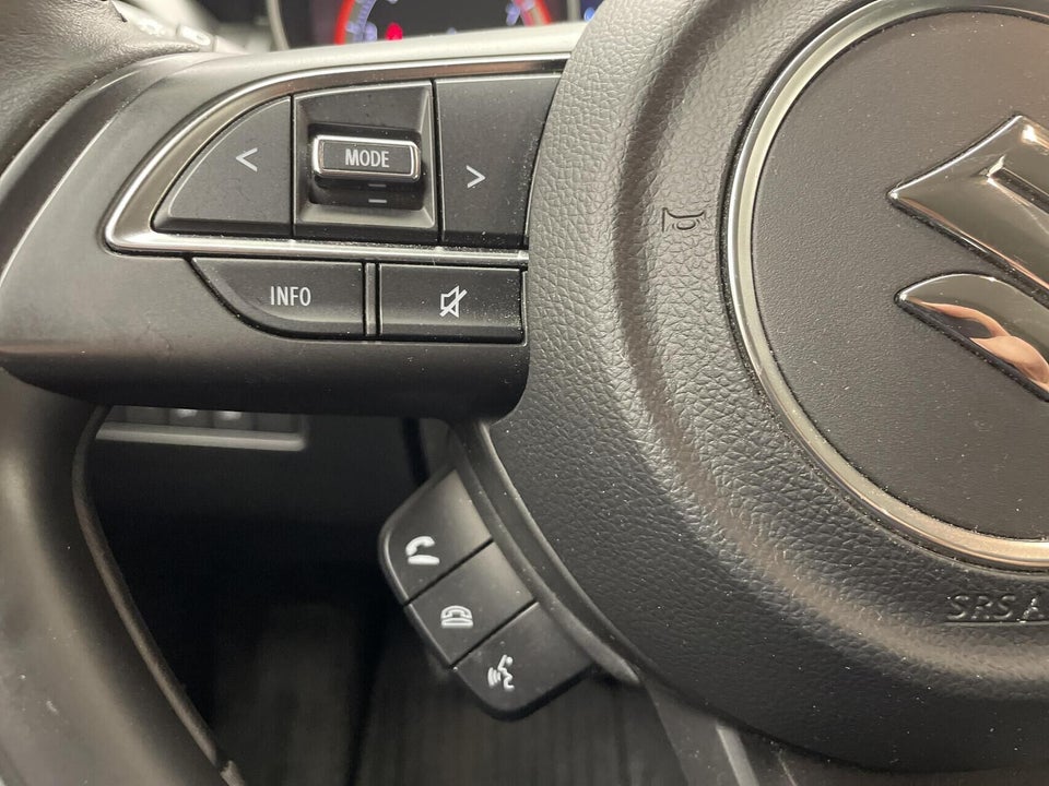 Suzuki Swift 1,2 mHybrid Action 5d