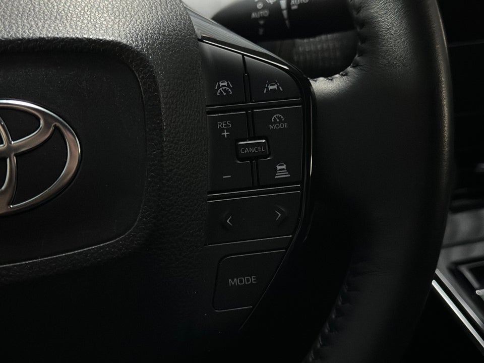 Toyota bZ4X Active 5d