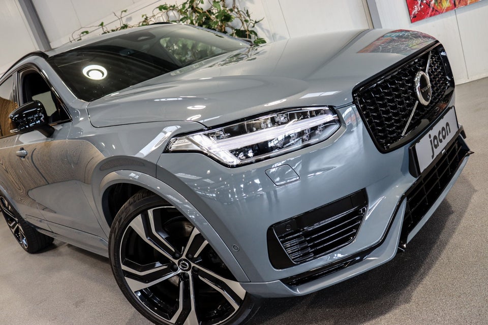 Volvo XC90 2,0 T8 ReCharge Ultimate Dark aut. AWD 7prs 5d