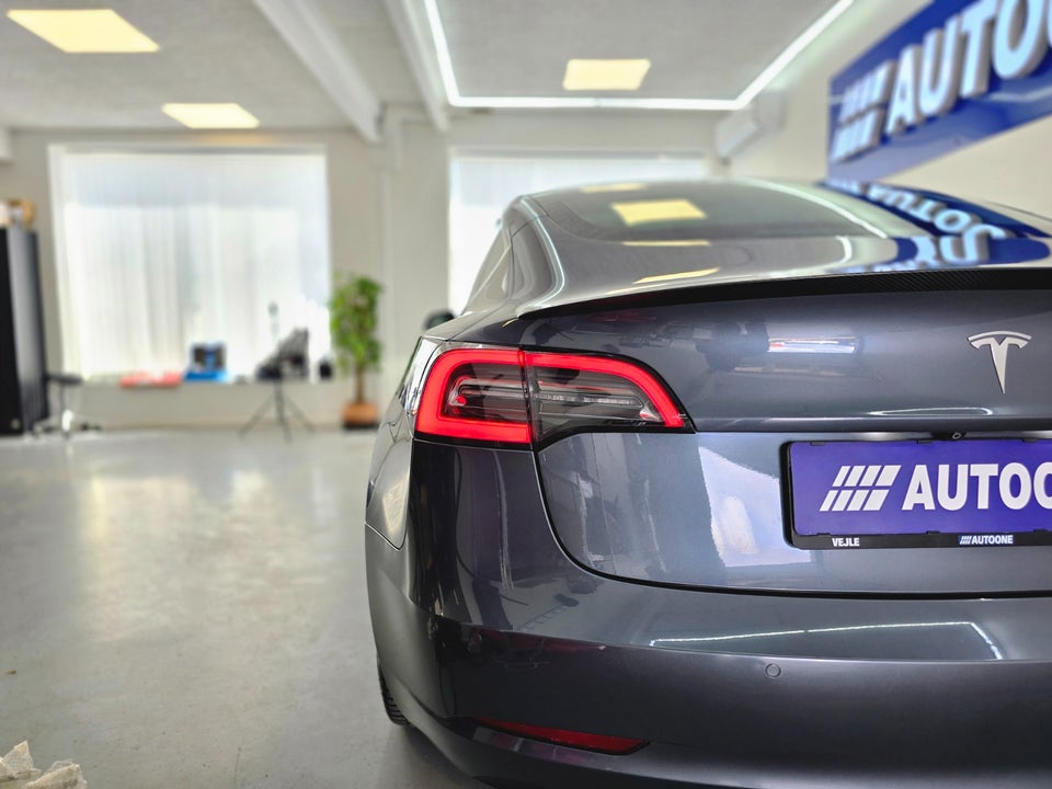 Tesla Model 3 Performance AWD 4d
