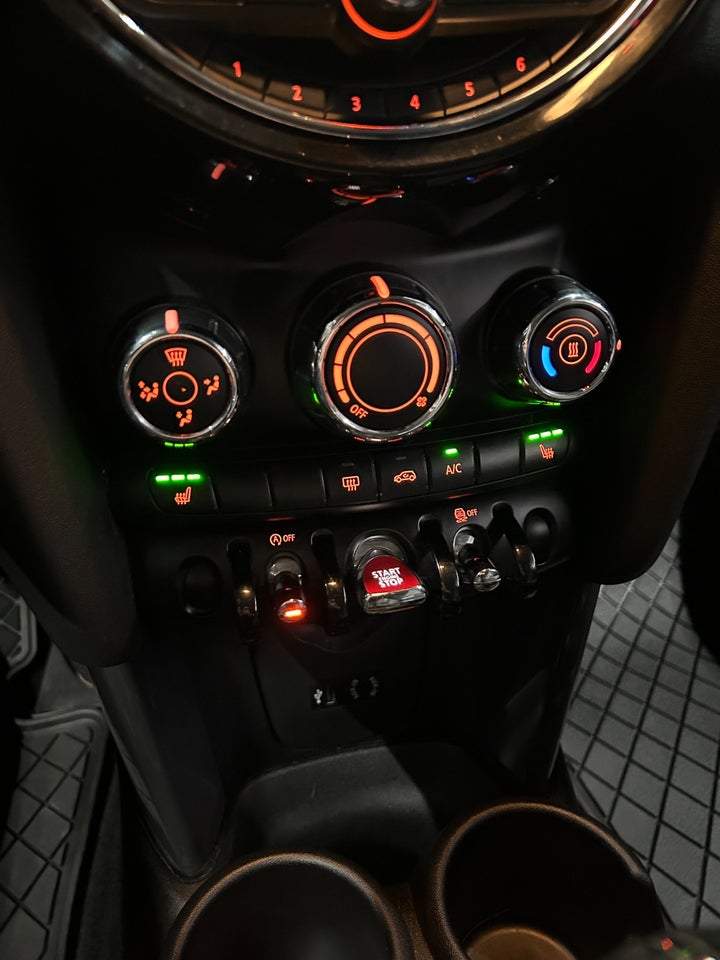 MINI Cooper 1,5 D 3d