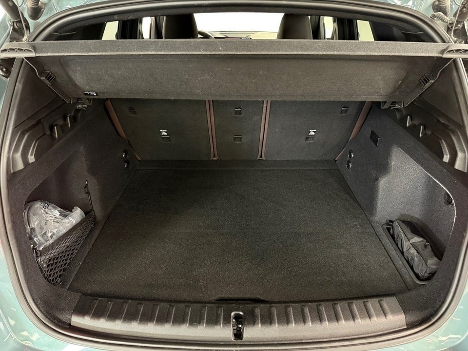 BMW iX1 xDrive30 Fully Charged M-Sport 5d