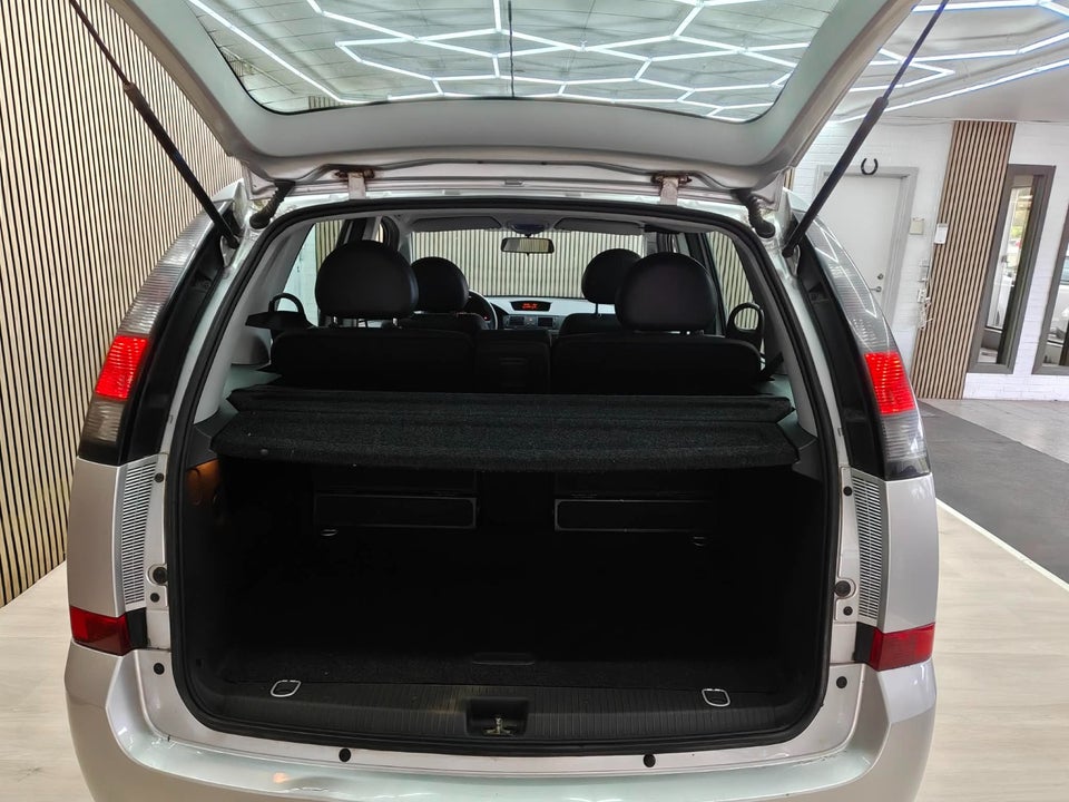 Opel Meriva 1,4 16V Cosmo 5d