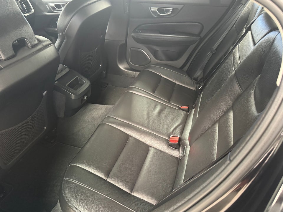 Volvo S60 2,0 T5 250 Inscription aut. 4d