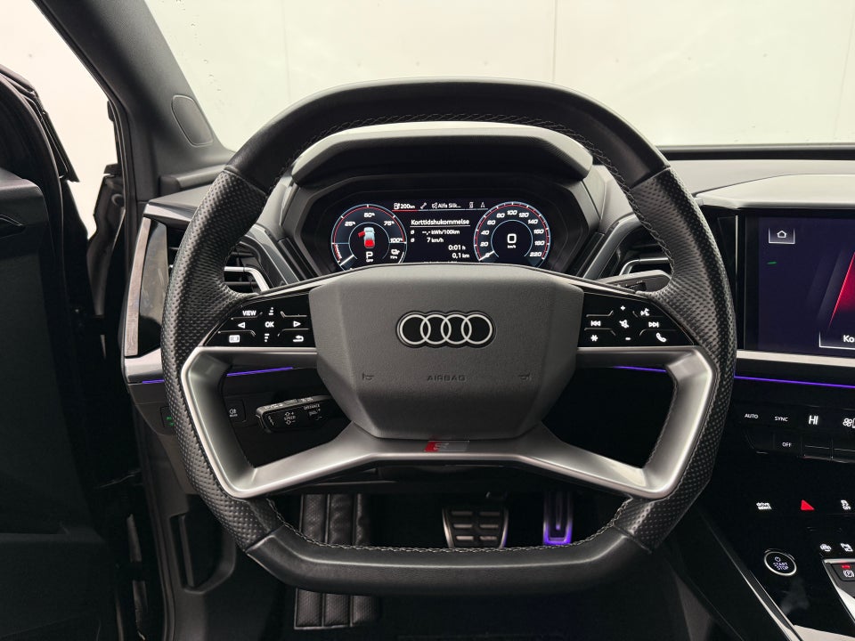 Audi Q4 e-tron 40 S-line Sportback 5d