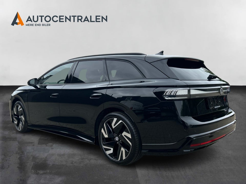 VW ID.7 86 Style S Tourer 5d
