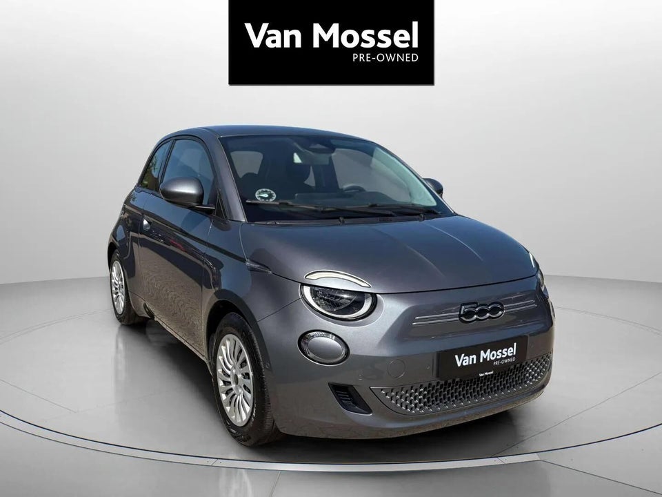 Fiat 500e 42 Icon 3d