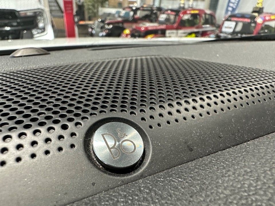 Ford Kuga 2,5 PHEV ST-Line X CVT 5d