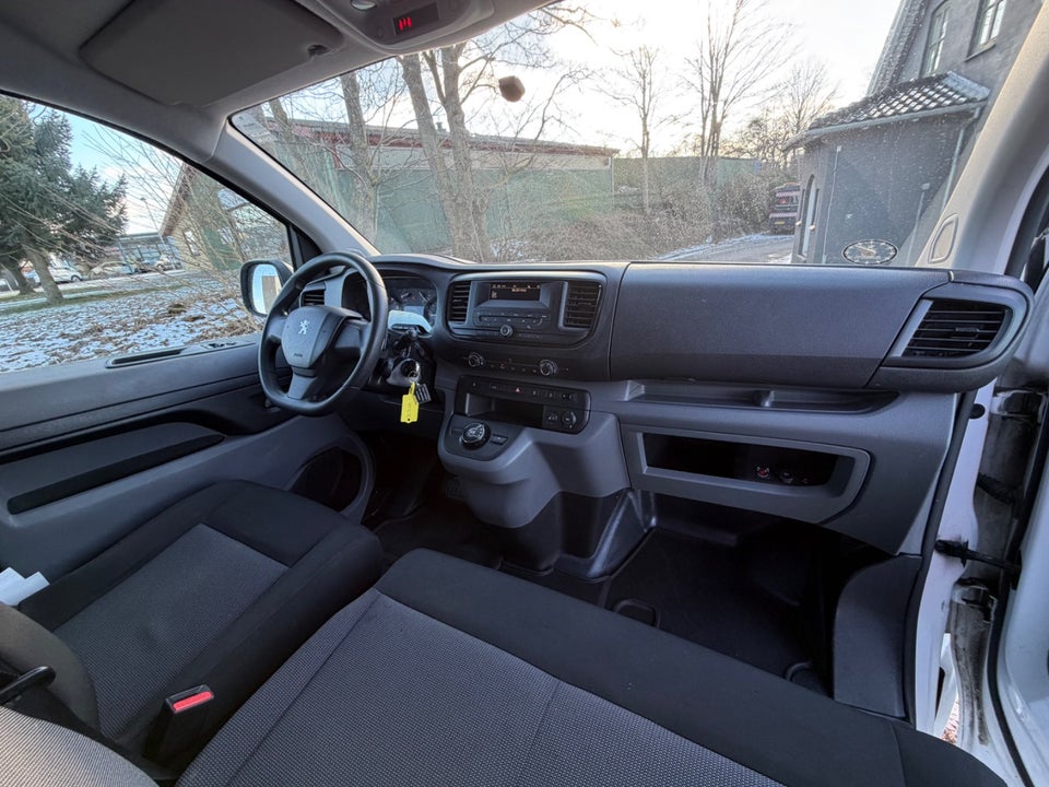 Peugeot Expert 2,0 BlueHDi 180 L2 Premium EAT6 Van