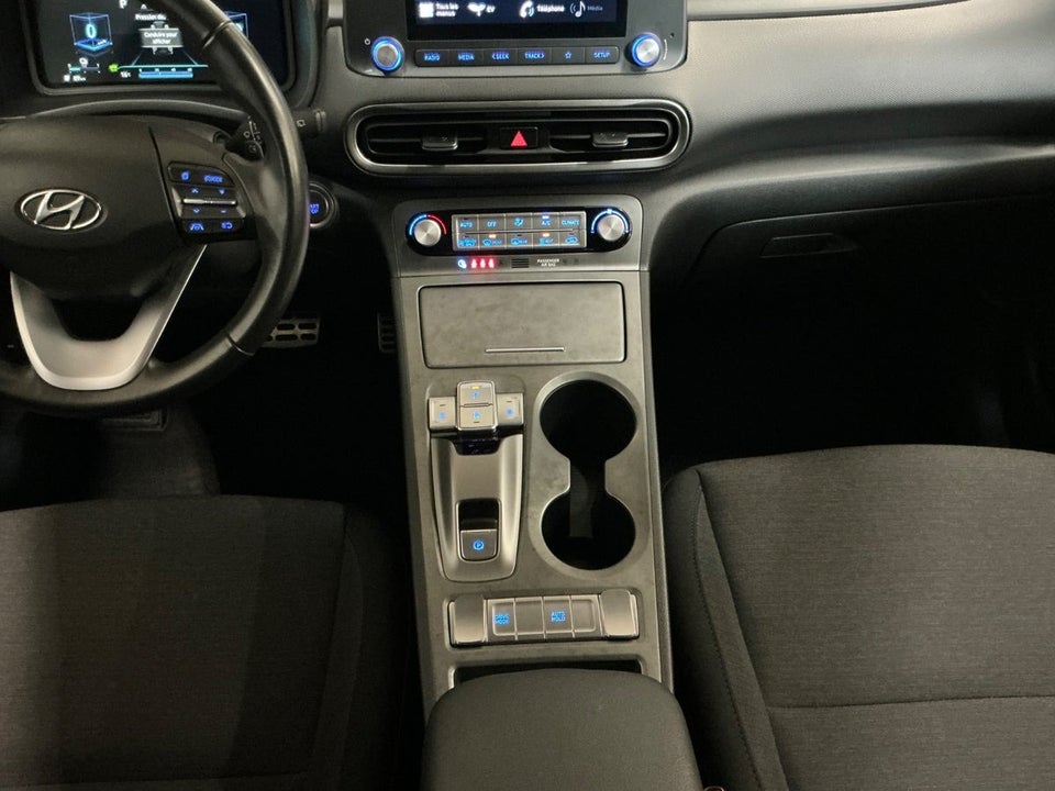 Hyundai Kona 39 EV Essential 5d