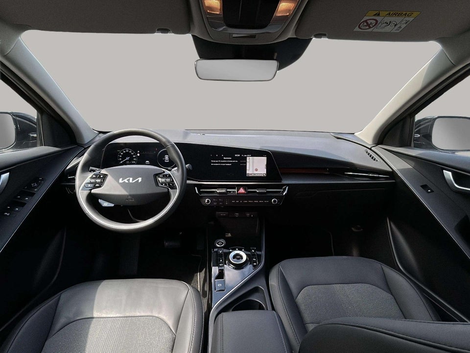 Kia Niro 64 EV Prestige 5d