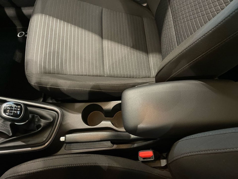 Hyundai i20 1,0 T-GDi Essential 5d