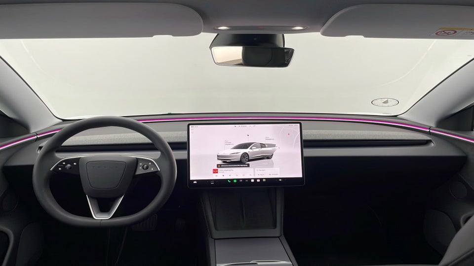 Tesla Model 3 Long Range AWD 4d