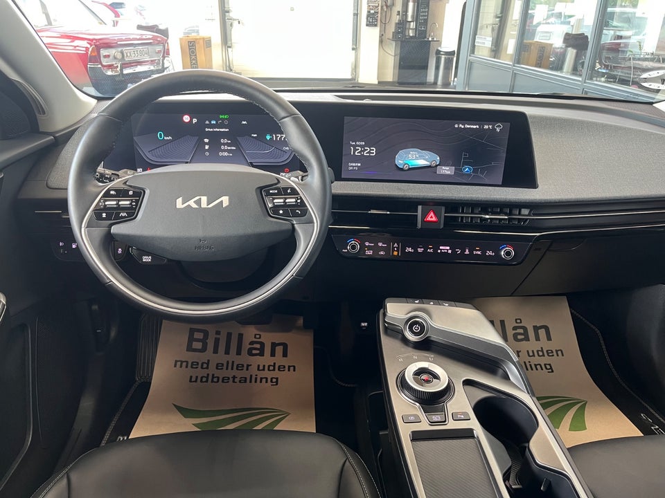 Kia EV6 58 Standard Range Access 5d