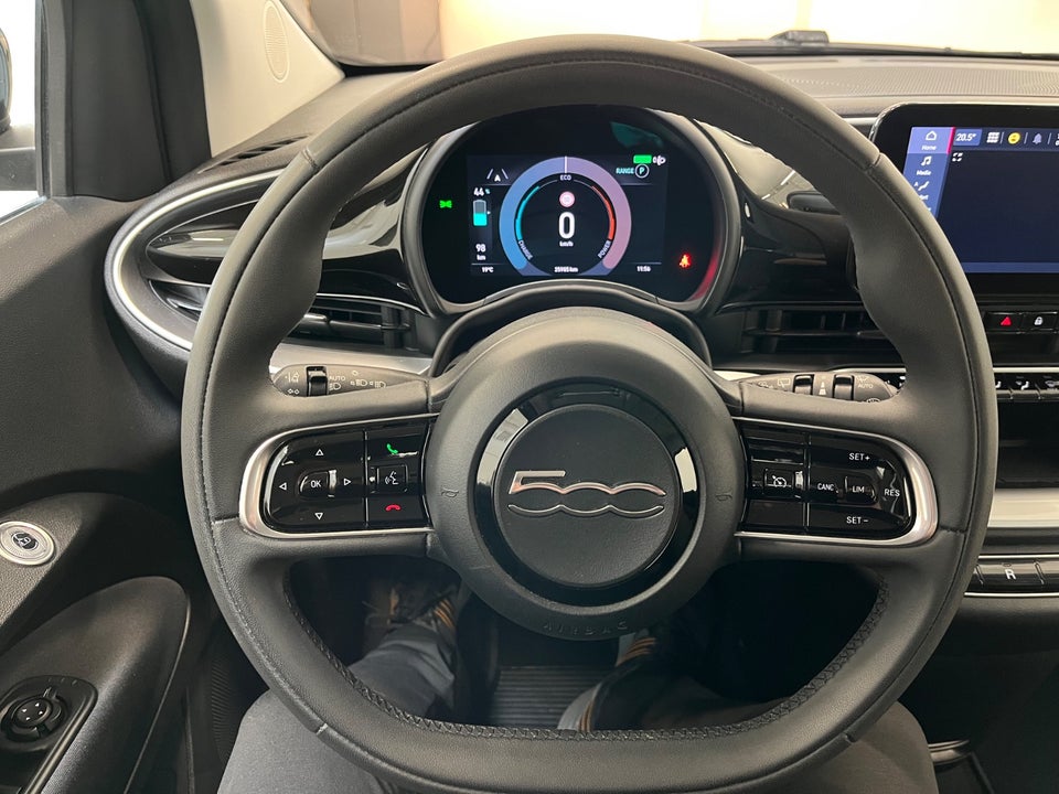 Fiat 500e 42 Icon 3d