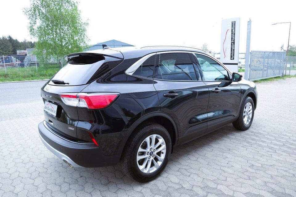 Ford Kuga 2,5 PHEV Titanium X CVT 5d