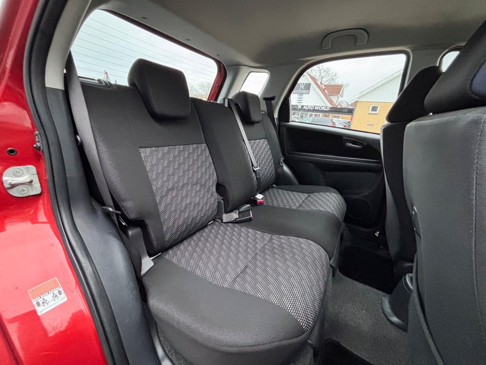 Suzuki SX4 1,6 GL-A 5d