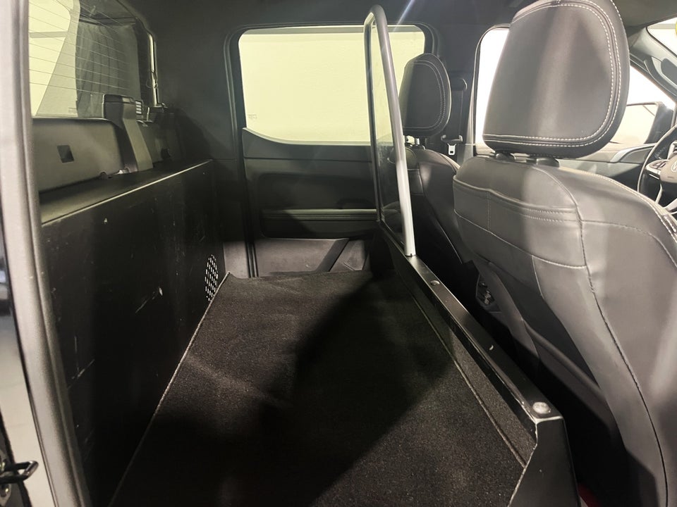 VW Amarok 3,0 TDi 240 Aventura aut. 4Motion 4d