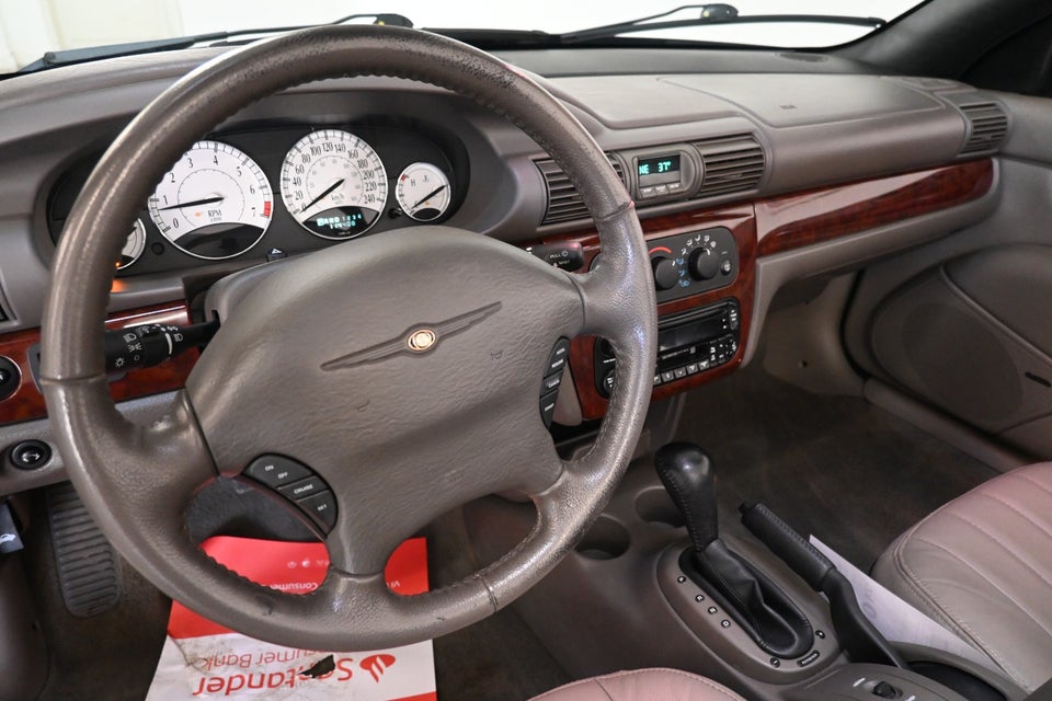 Chrysler Sebring 2,7 Convertible aut. 2d