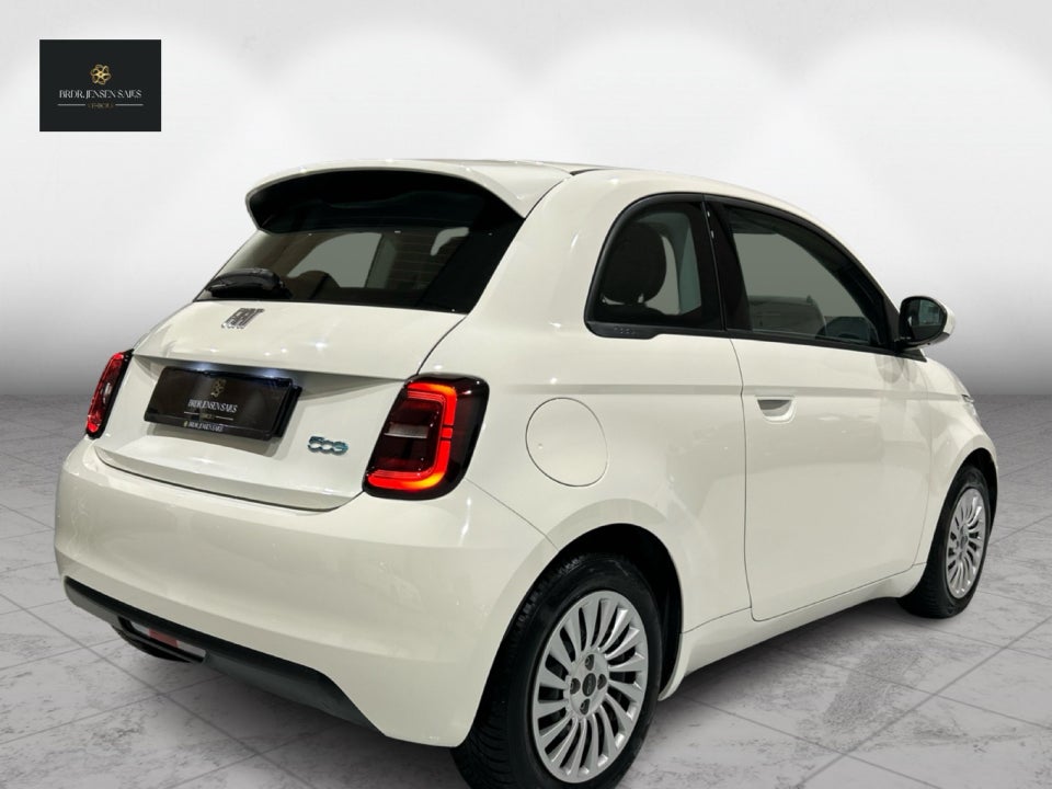 Fiat 500e 42 Icon 3d