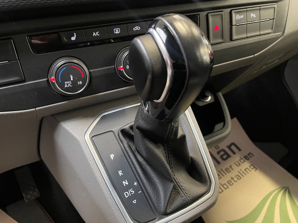 VW Transporter 2,0 TDi 199 Kassevogn DSG kort