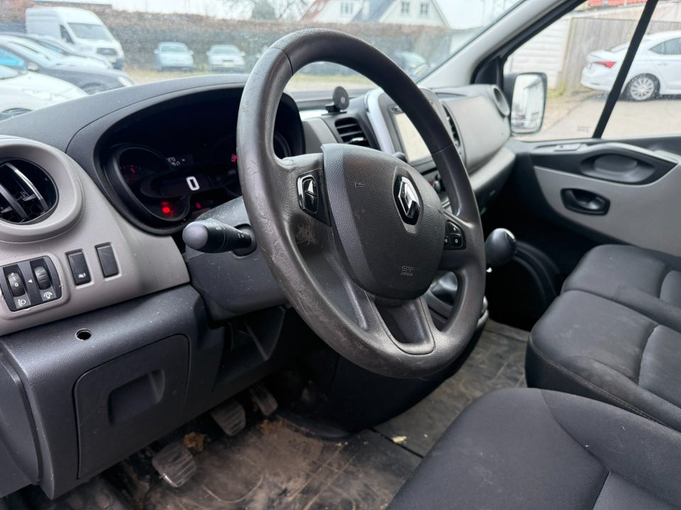 Renault Trafic T29 1,6 dCi 120 L2H1