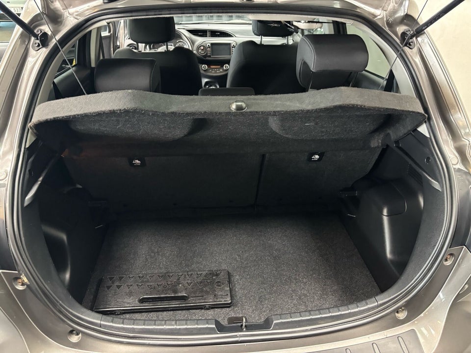 Toyota Yaris 1,5 Hybrid H2 Premium e-CVT 5d