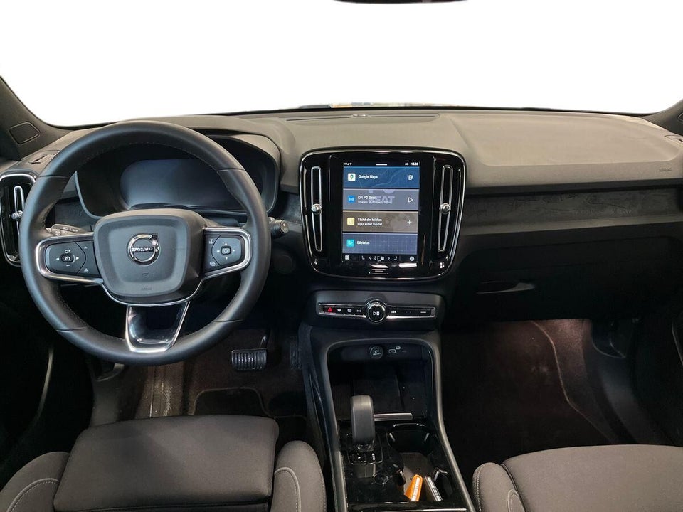 Volvo XC40 ReCharge Extended Range Plus 5d
