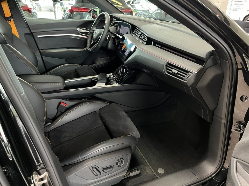 Audi e-tron 55 Black Edition S-line quattro 5d