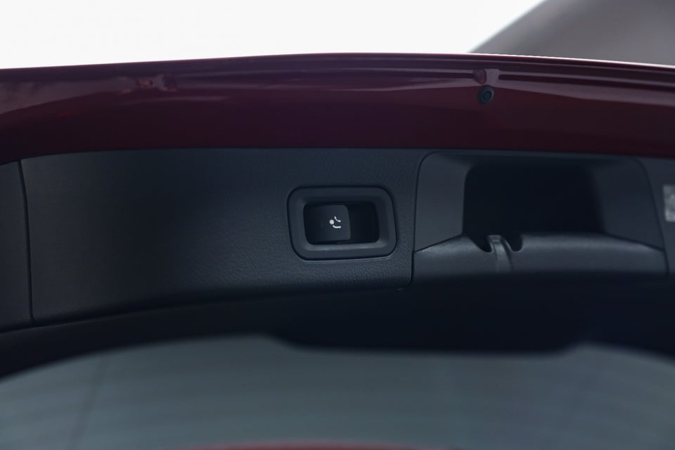 Mercedes B250 e 1,3 AMG Line aut. 5d