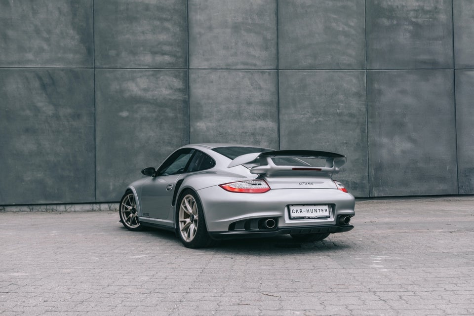 Porsche 911 GT2 RS 3,6 Coupé 2d