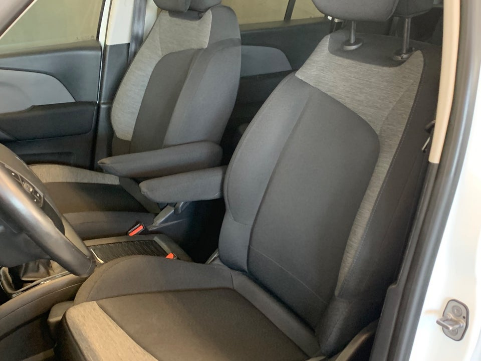 Citroën Grand C4 Picasso 1,2 PureTech 130 Seduction 7prs 5d