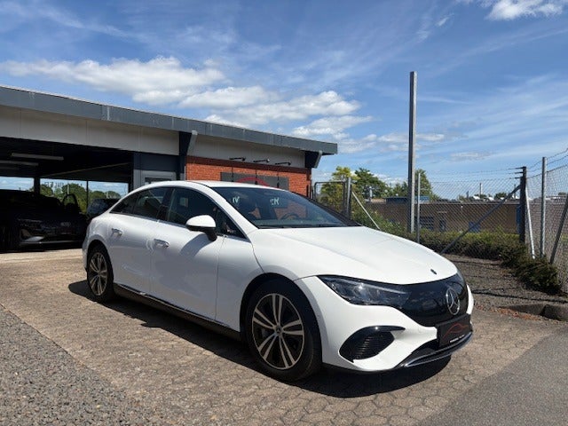 Mercedes EQE300 Electric Art 4d