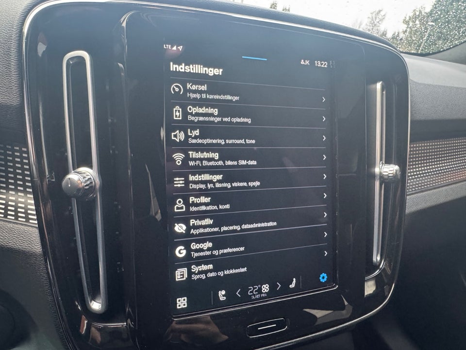 Volvo XC40 P8 ReCharge Twin Pro 5d