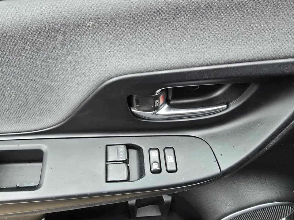 Toyota Yaris 1,5 Hybrid H2 e-CVT 5d